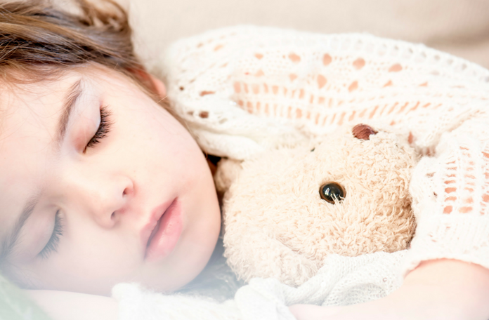 jak nauczyć dziecko zasypiac 